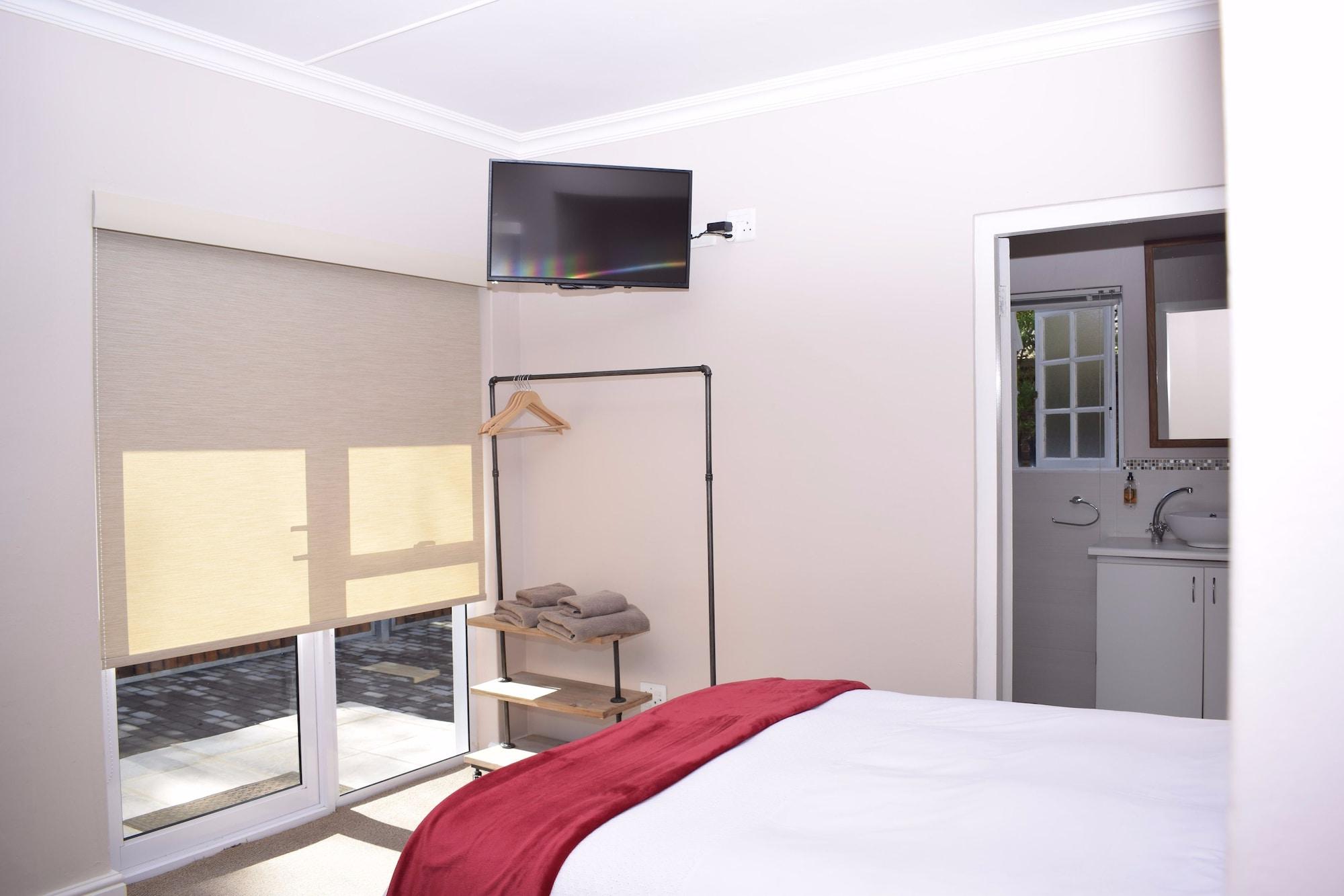 Outeniqua Inn Джордж Екстериор снимка