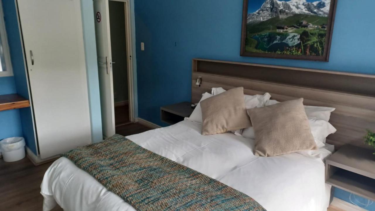 Outeniqua Inn Джордж Екстериор снимка