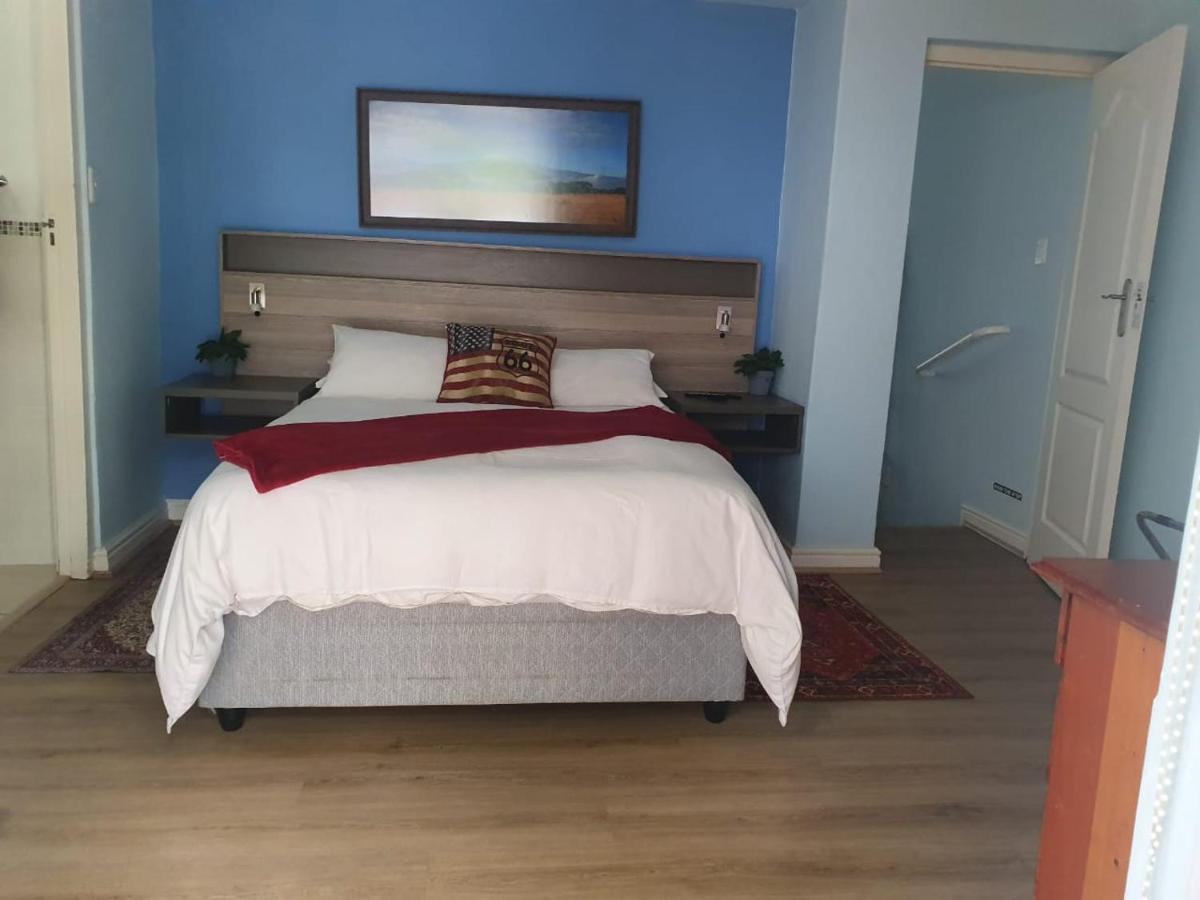 Outeniqua Inn Джордж Екстериор снимка
