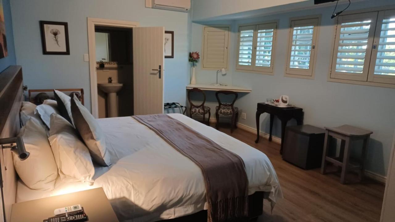 Outeniqua Inn Джордж Екстериор снимка