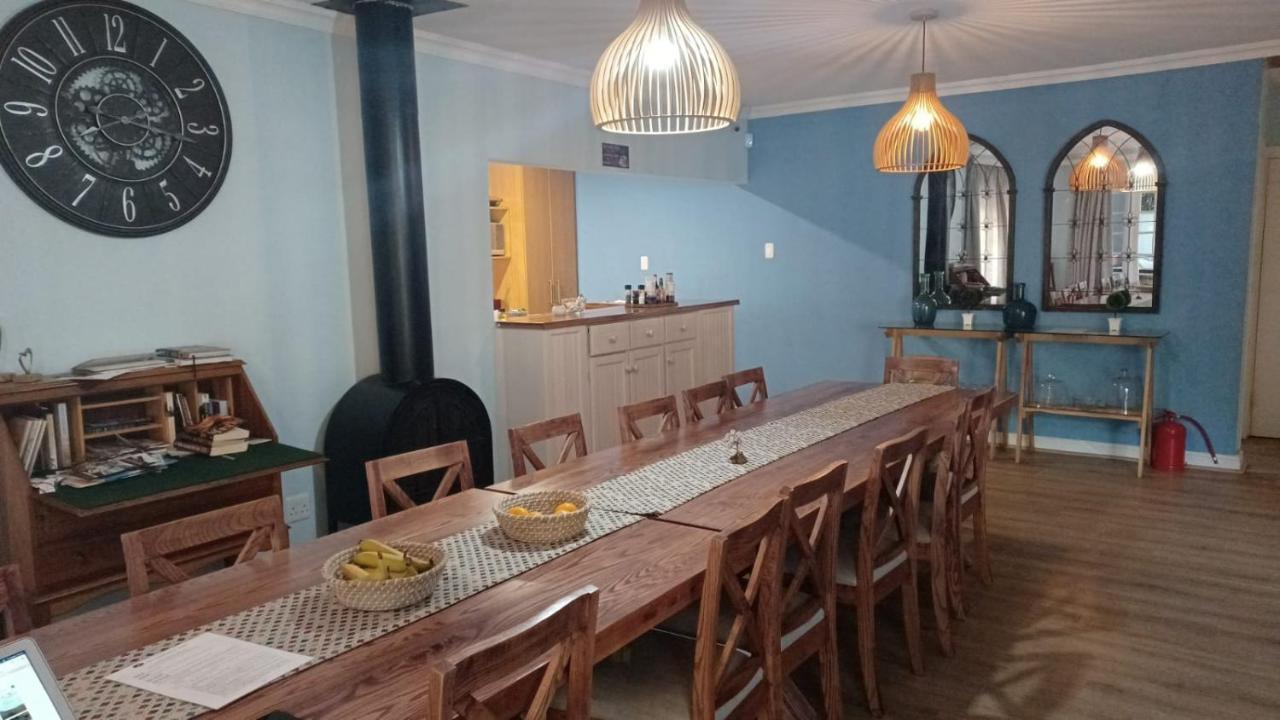 Outeniqua Inn Джордж Екстериор снимка