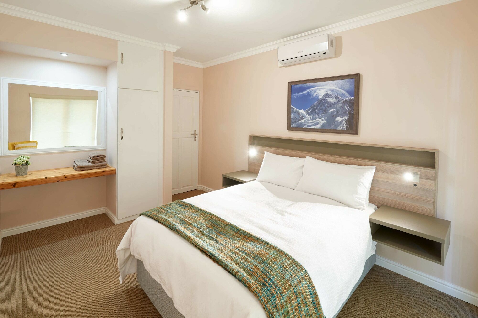 Outeniqua Inn Джордж Екстериор снимка